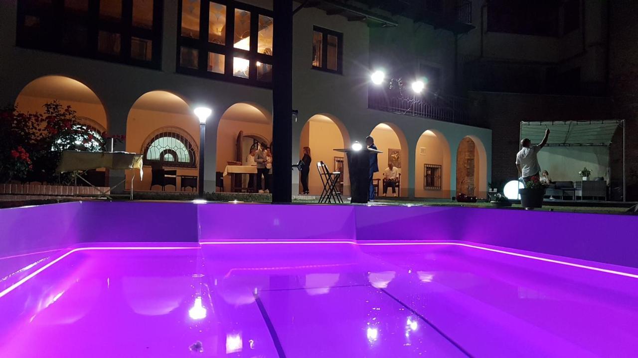 洛坎达圣贾科莫酒店 阿利亚诺泰尔梅 外观 照片
